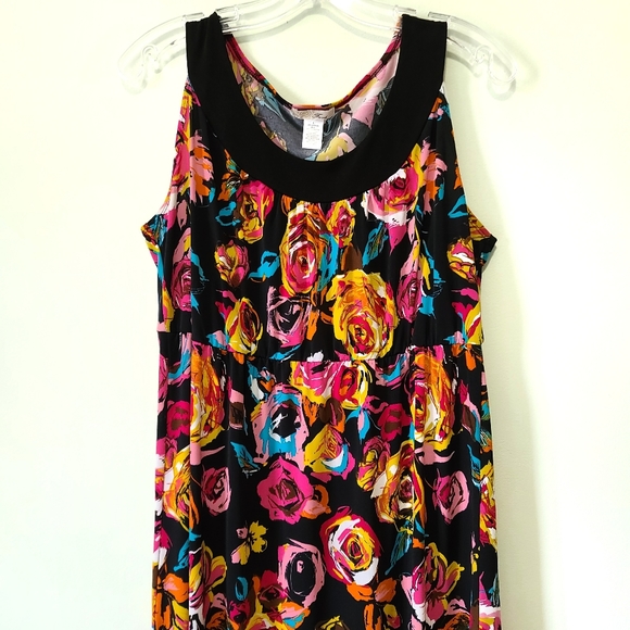 Favè Dresses & Skirts - Dress floral rose sleeveless by Favè